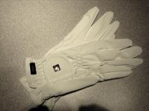 glovesssgsofttouchwhite.jpg